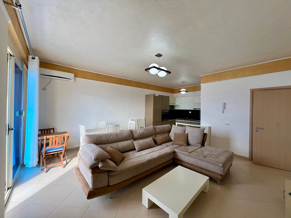 Shitet Papafingo 2+1+Verandë, ”Sarandë”