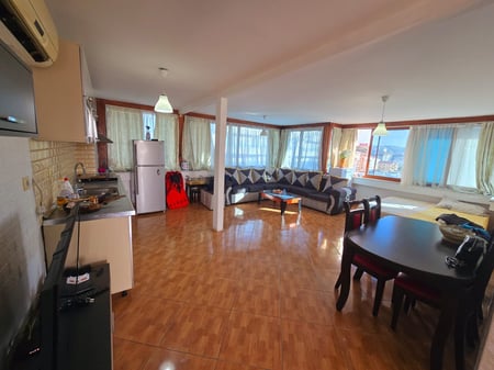 SHITET APARTAMENT 1+1 TEK SHKEMBI I KAVAJES