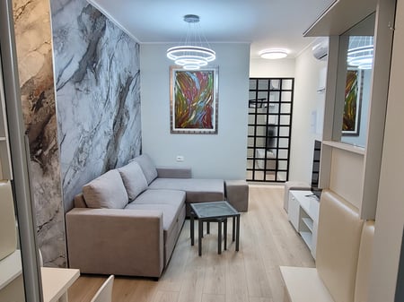 Shiten dy Apartamente 2+1&1+1 ish tregu elektrik.