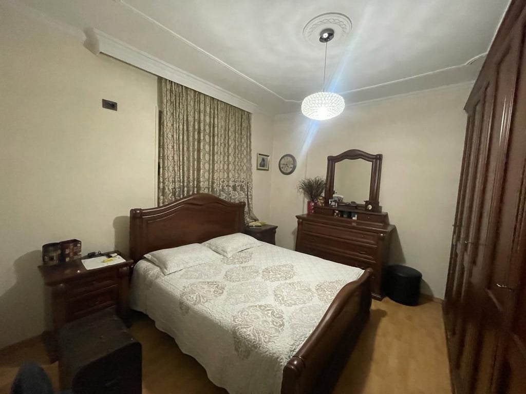 Shitet Apartament 3+1+2 pranë Lion Park!