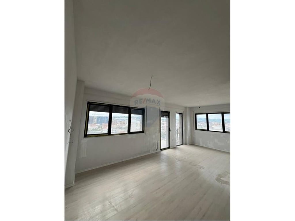 Apartment - For Rent Sadik Petrela Street