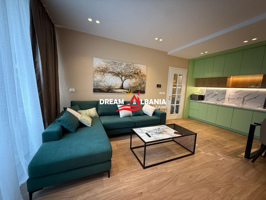 A super 1+1 apartment is for rent in Lake View residence, Kosovareve street (ID 42111370).