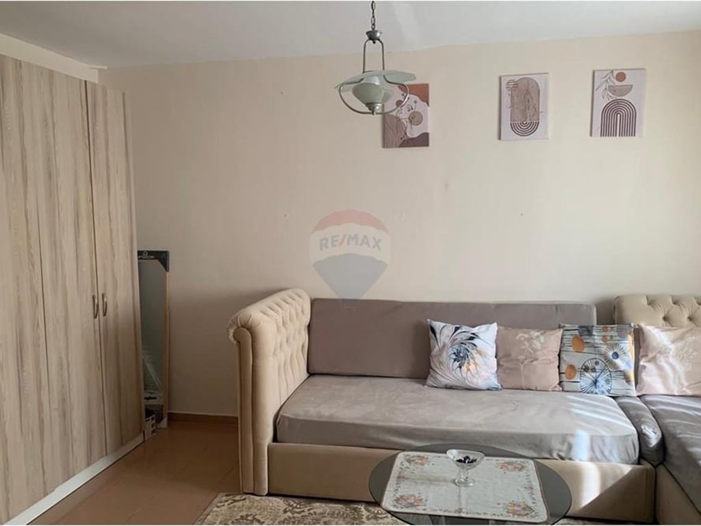 GARSONIERE ME QIRA - 21 DHJETORI