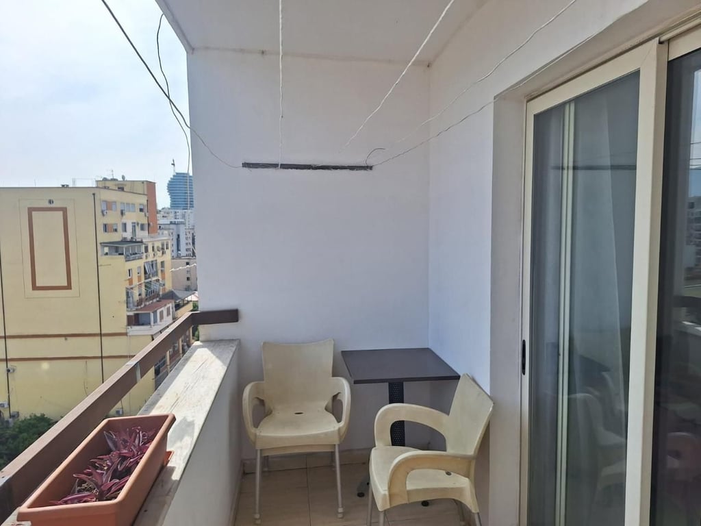 Apartament 2+1+2 per qira, Bulevardi i Ri, FSHN