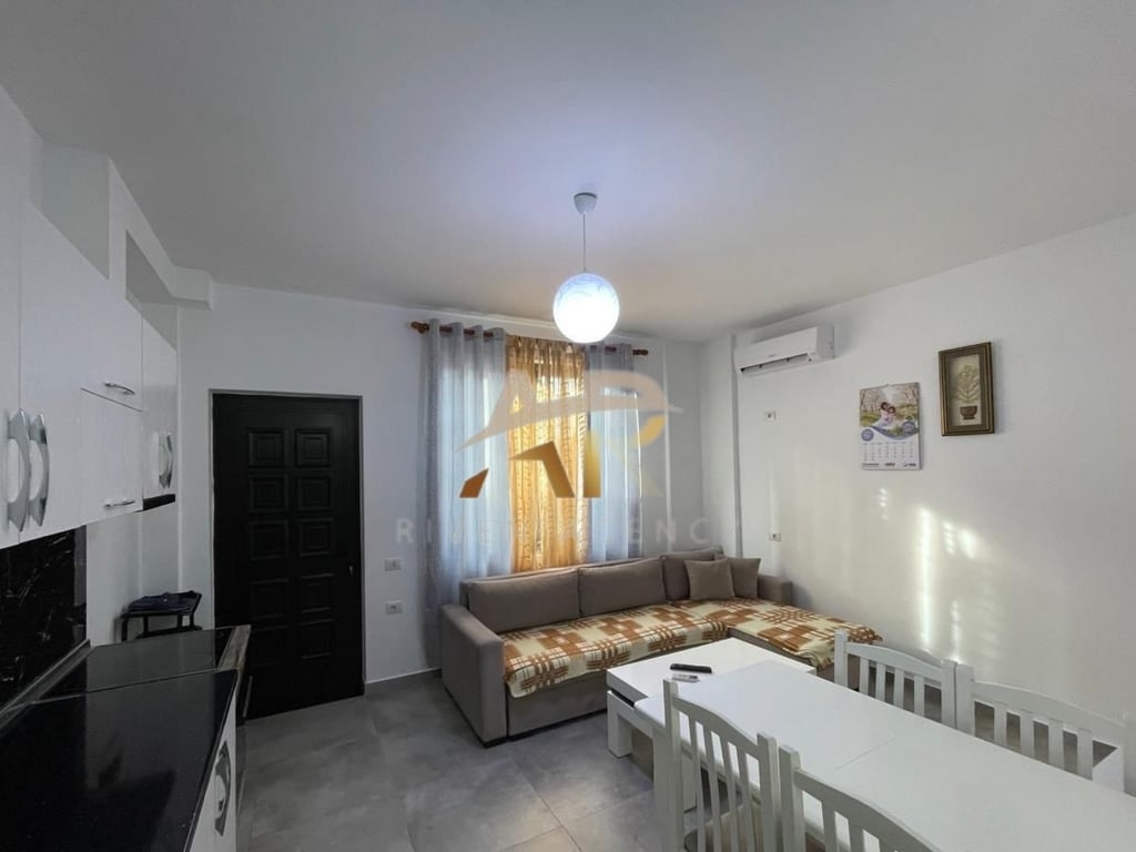 Jepet me qera apartament 1+1 Sauk