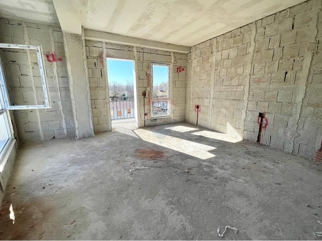 Apartment for sale, 2+1+2 on Dibra Street!