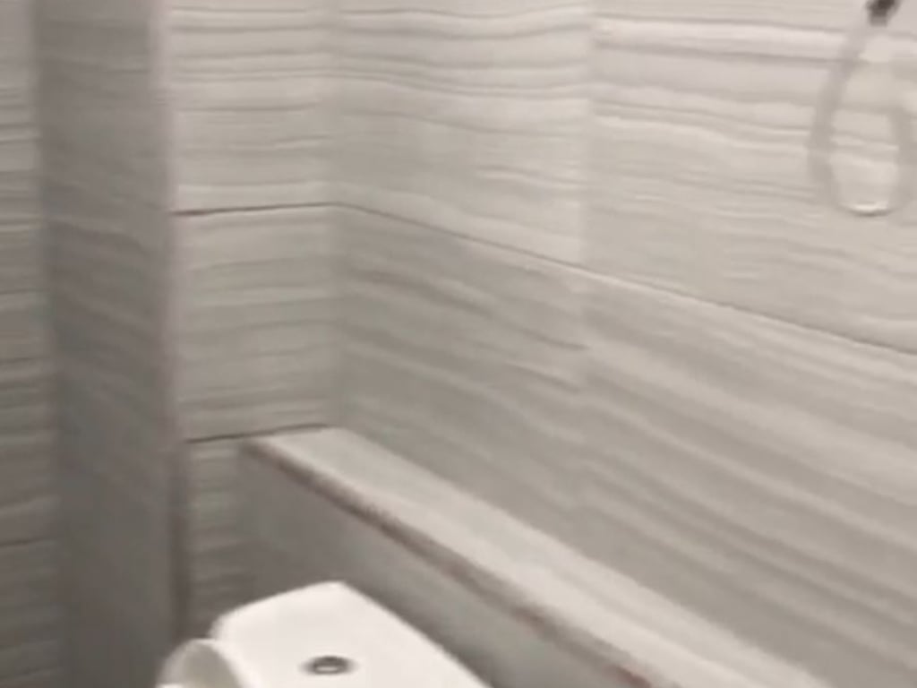 Jepet me qera Apartamenti 2+1+2,Astir prane Hotel Marinaj 450 mije leke