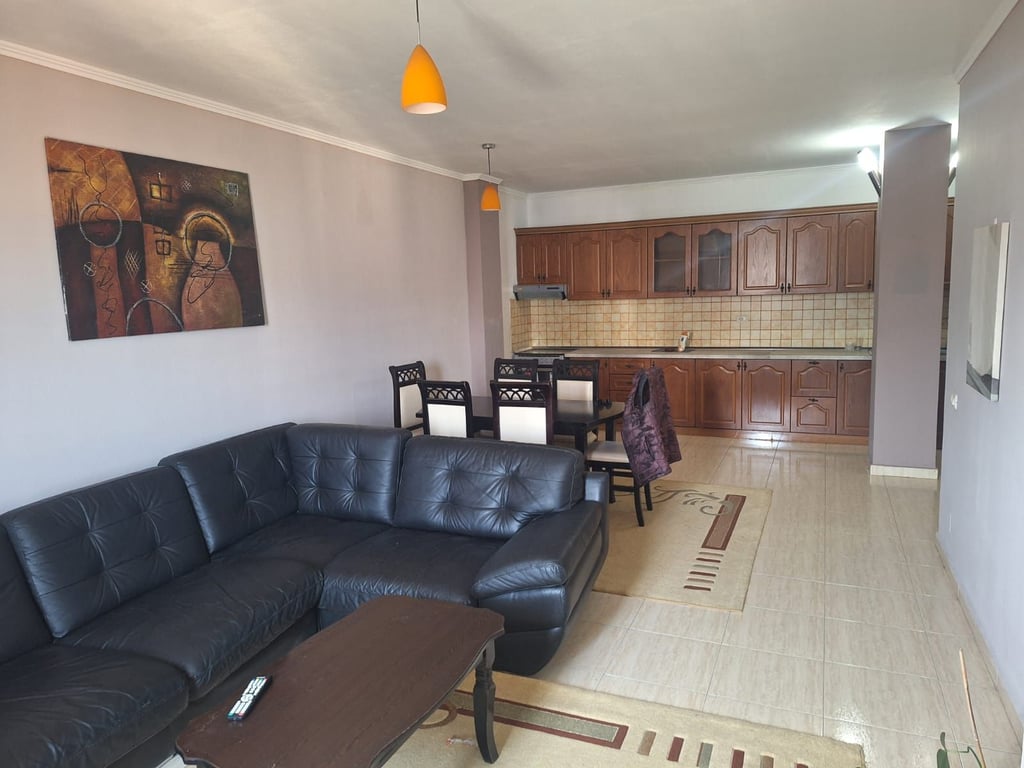 For rent 2+1+2 Center