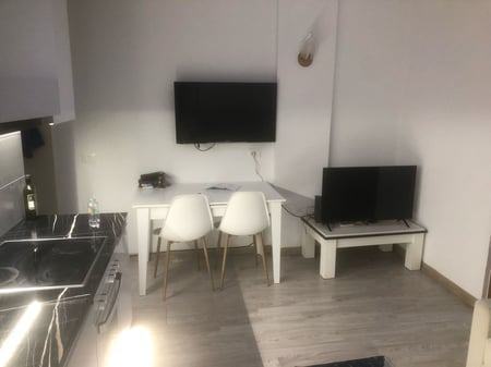 Vendesi Appartamento 1+1 a Laprakë