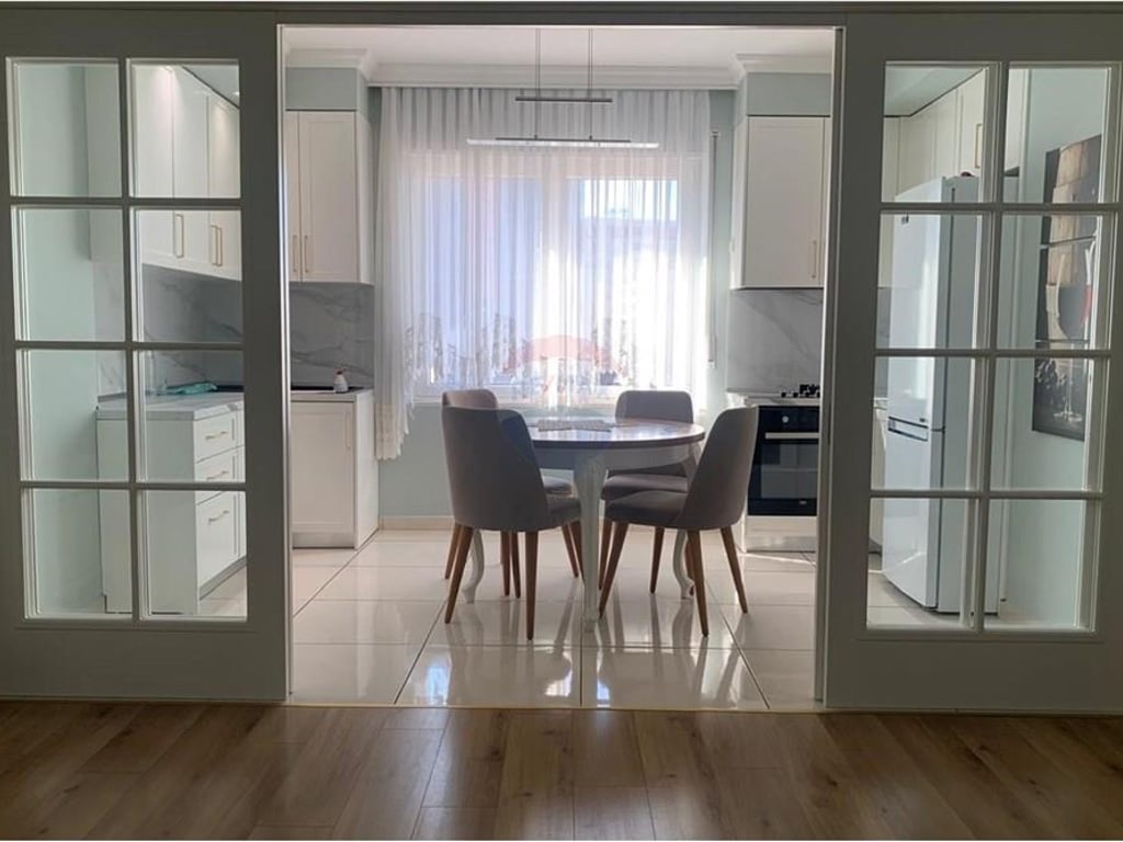 APARTAMENT 2+1 ME QIRA, FUSHA AVIACIONIT