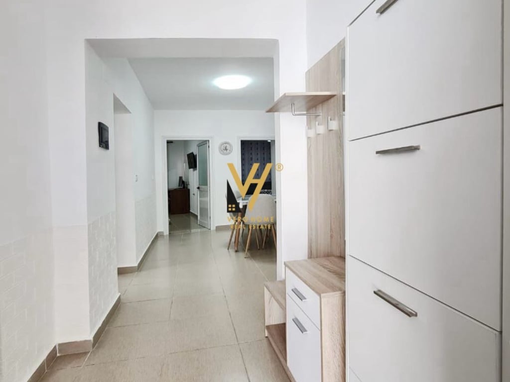 AFFITTASI APPARTAMENTO 1+1 IN PIAZZA NUOVA A 750 EURO