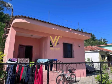 VENDESI APPARTAMENTO PRIVATO 1+1 A YZBERISHT 200.000 EURO