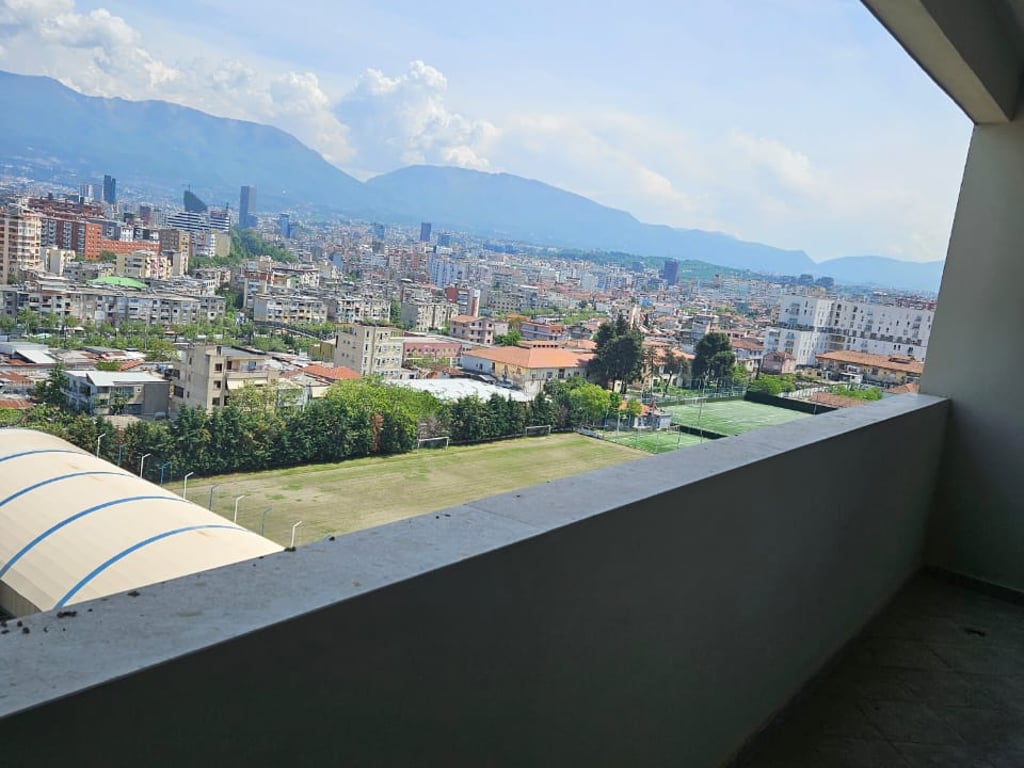 APARTAMENT ME QERA 1+1