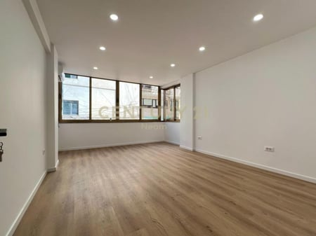 ✨ Qira, Ambient Zyrash – 120 m² – Sheshi Wilson