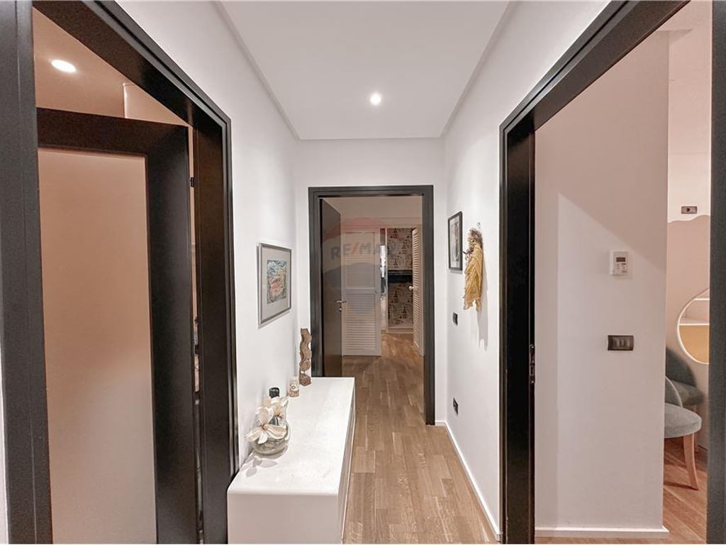 Apartament 2+1 per qira, AMBASADOR 3