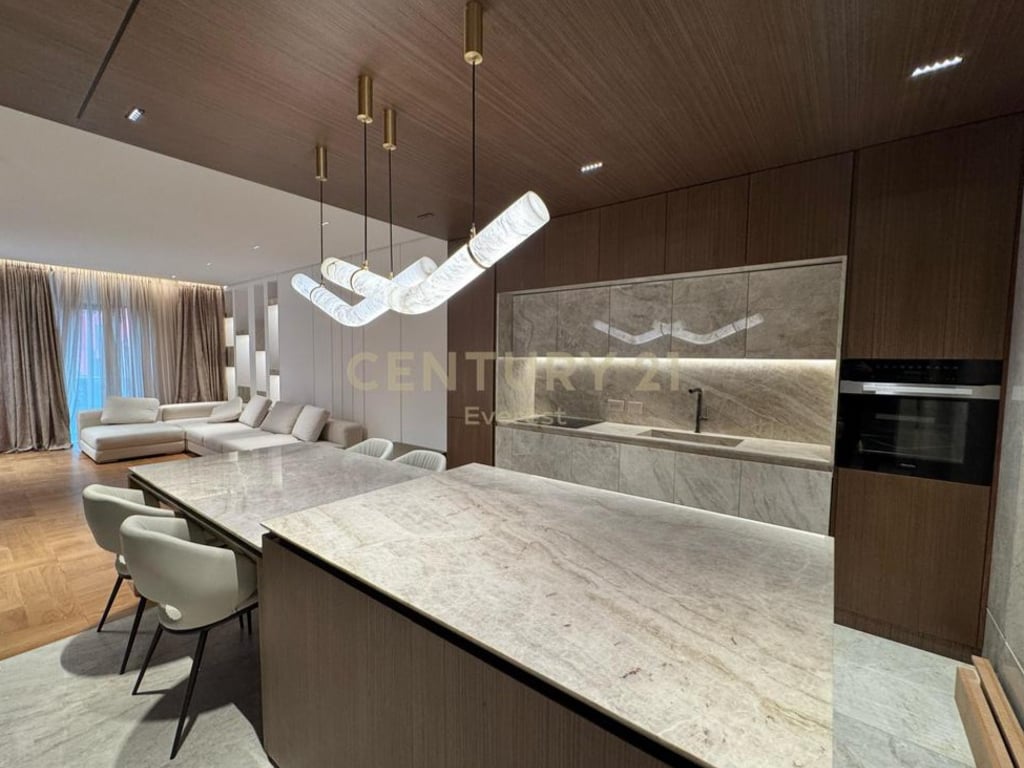 ✨🏙 LION PARK 1 – SHITET APARTAMENT LUKSOZ 2+1+2 ME MOBILIM CILËSOR