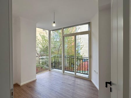 Shitet apartament 1+1 te Brraka prane Prokurorise te Tiranes