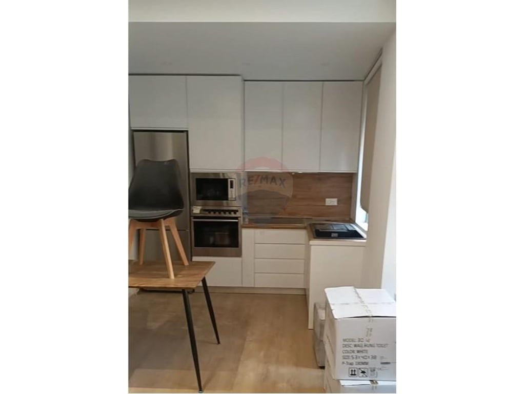 Apartment for rent at Zogu i Zi