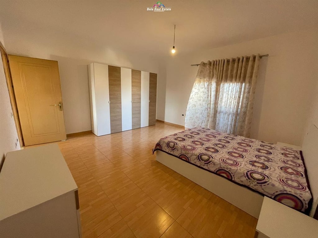 Apartament Me Qera 2+1 Tek Bulevardi i Ri (ID B2201183) Tirane