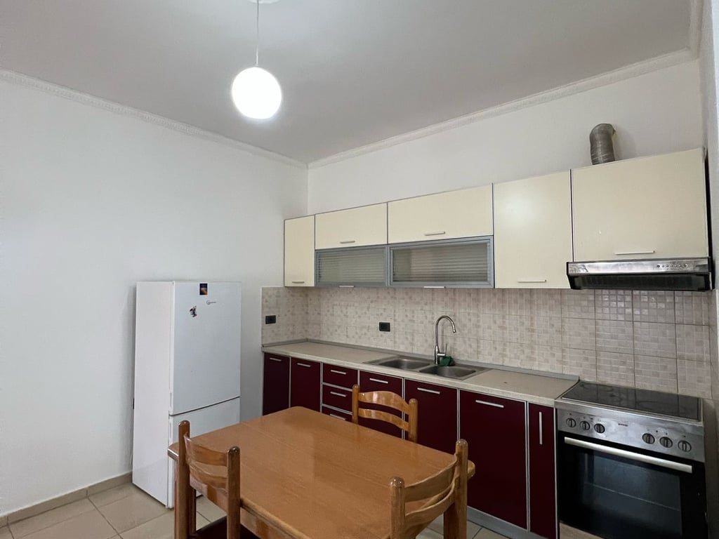 Apartament me qera 1+1 Tek Selvia (ID B2101083) Tirane.