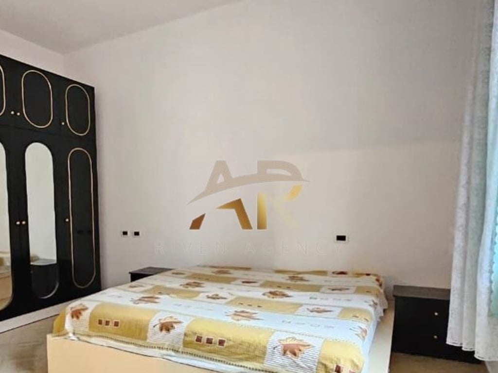 Jepet hyrje me qera 2+1 te Pallati me Shigjeta