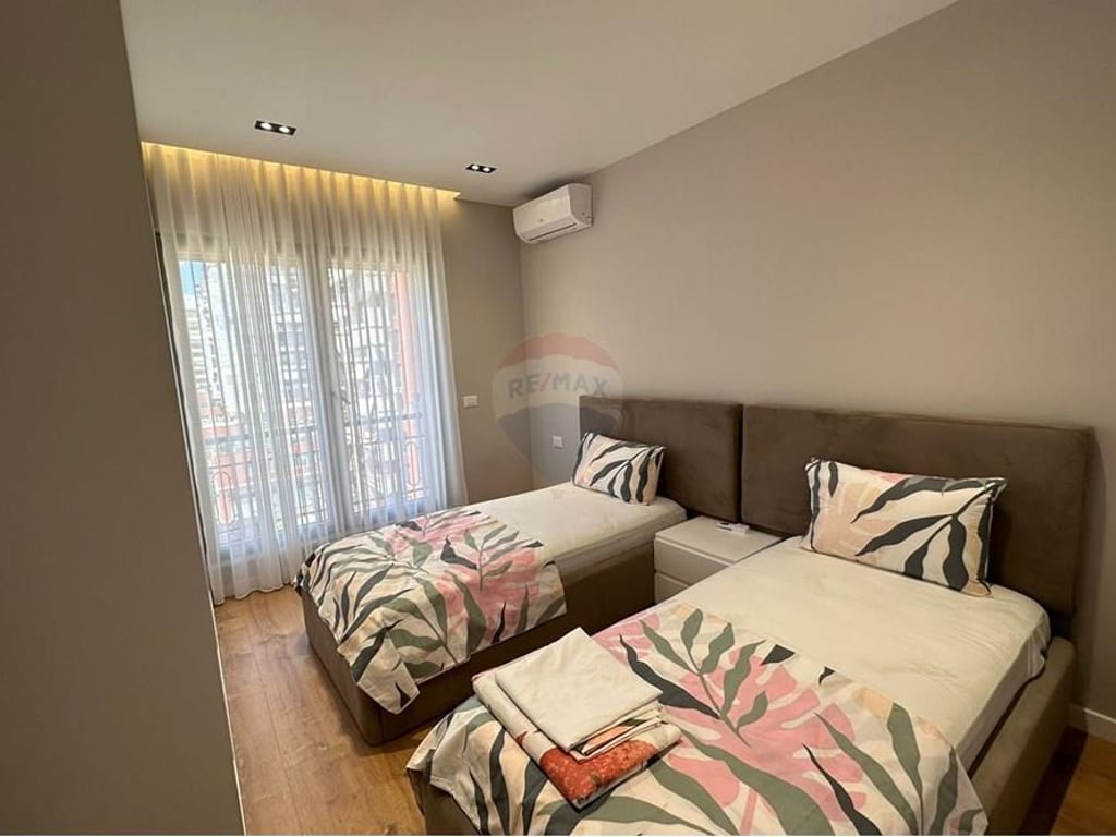 Apartament - Për Qira - Kompleksi Delijorgji, Tiranë