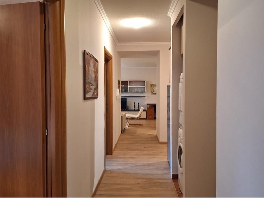 Apartament 2+1 me qira ne Bllok