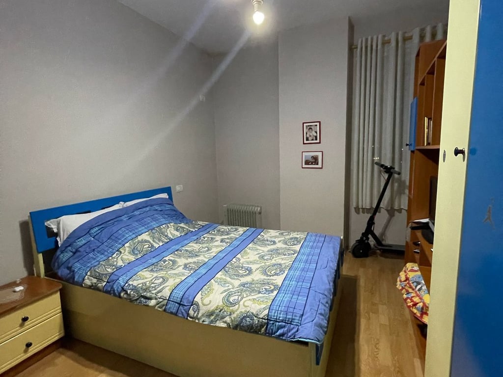 Affittasi appartamento 2+1 vicino ai Palazzi Çabej.