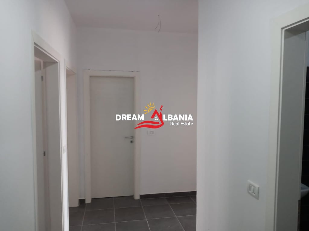 Appartamento 2+1 in affitto a Fresk, presso i Palazzi di Tom Doshit a Tirana (ID 42215205)