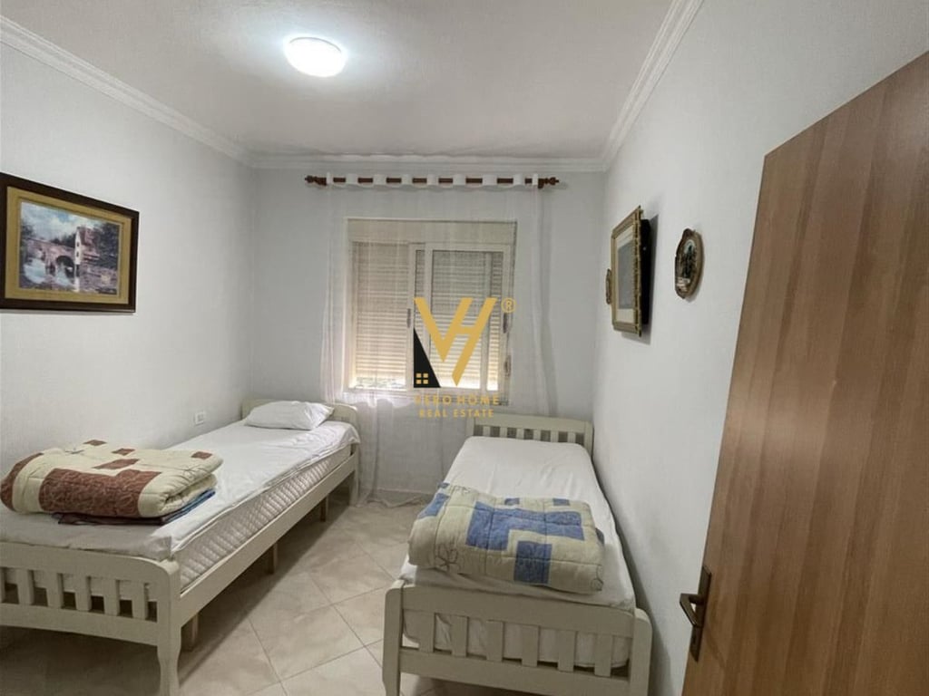 2+1 apartment with balcony for rent in Dajti 450 euros.