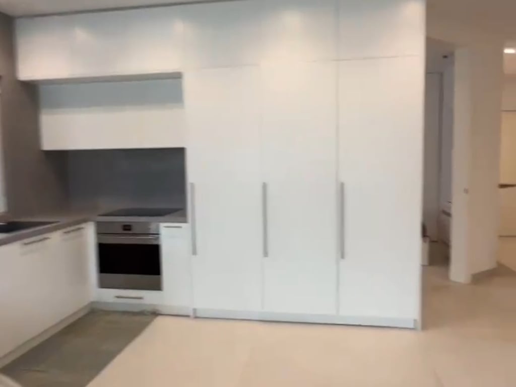 2+1 apartment for sale near the dry lake and the Zoo Garden.