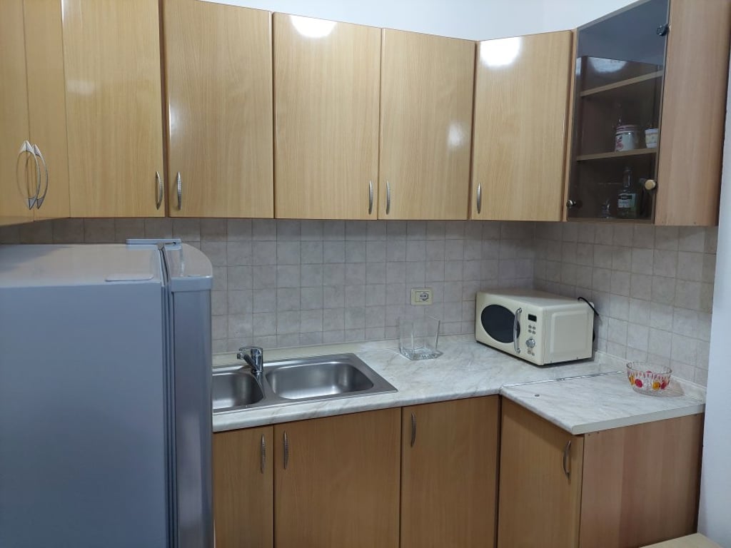 Appartamento in affitto 1+1 in 5 Maji (ID B210340) Tirana