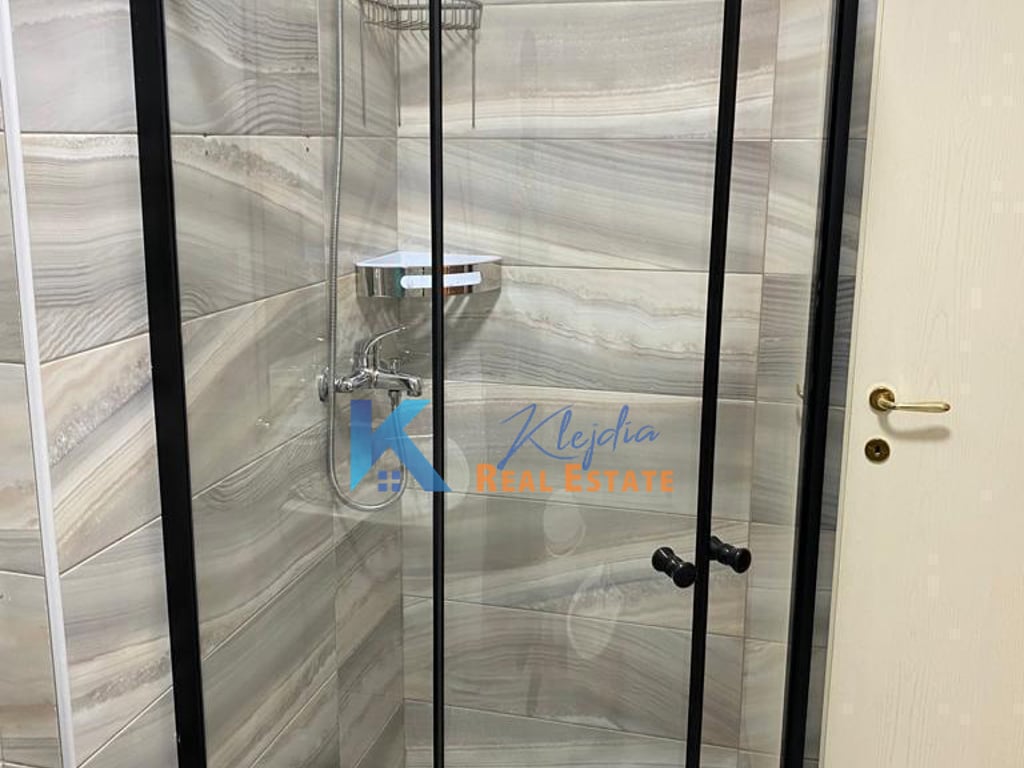 SUPER APARTAMENT 1+1 ME QIRA TE KOMPLEKSI DELIJORGJI