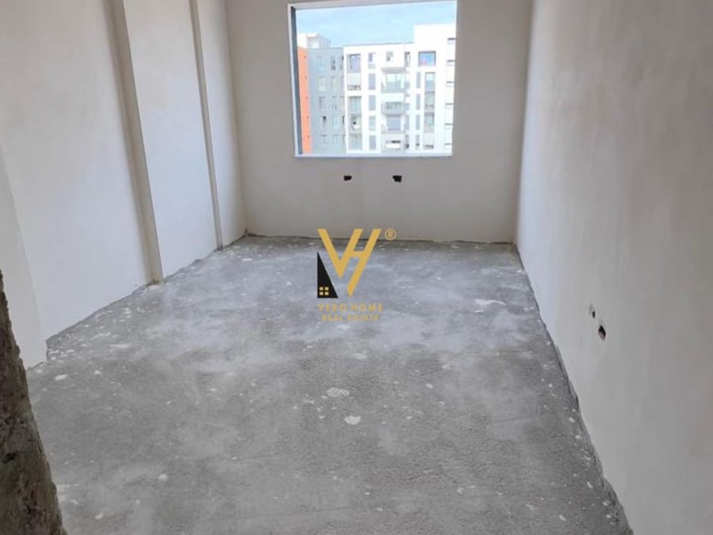 IN VENDITA APPARTAMENTO 2+1+2+BLOCK PRESSO LA RESIDENZA MIRABELA 160.000 EURO