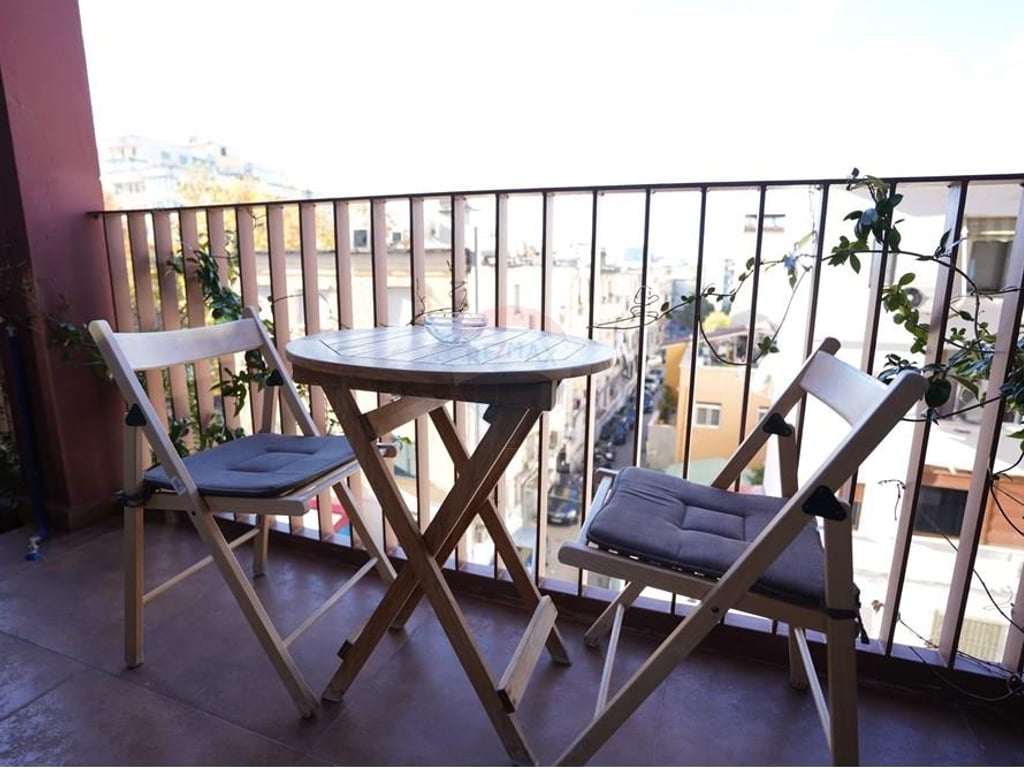 Appartamento 1+1 in affitto in Via Kavajë!
