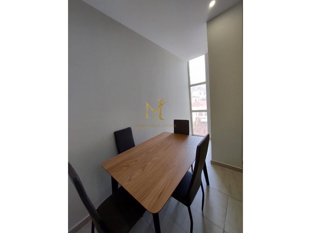 APARTAMENT 2+1 MUZEUMI DURRES!!