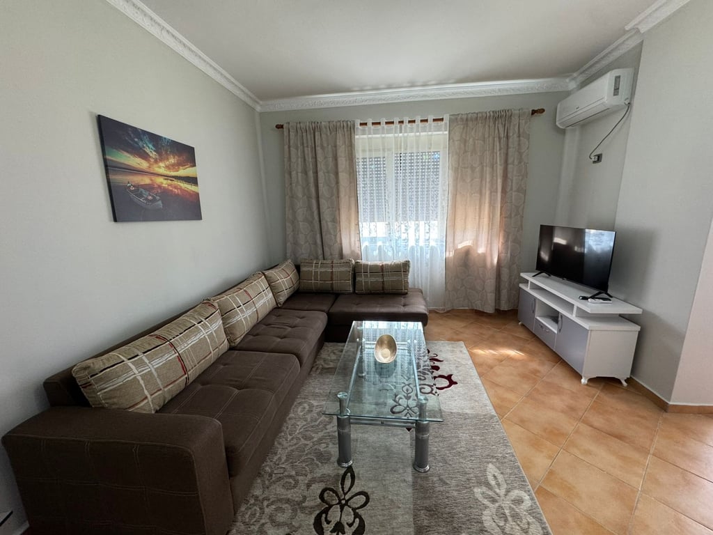 Apartament 1+1 me Qira + Garazh