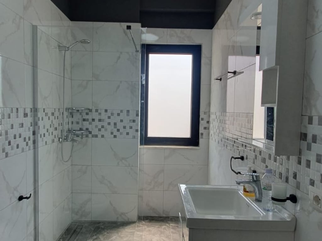An apartment 1+1 is for rent at 21 Dhjetori for 550 euros.