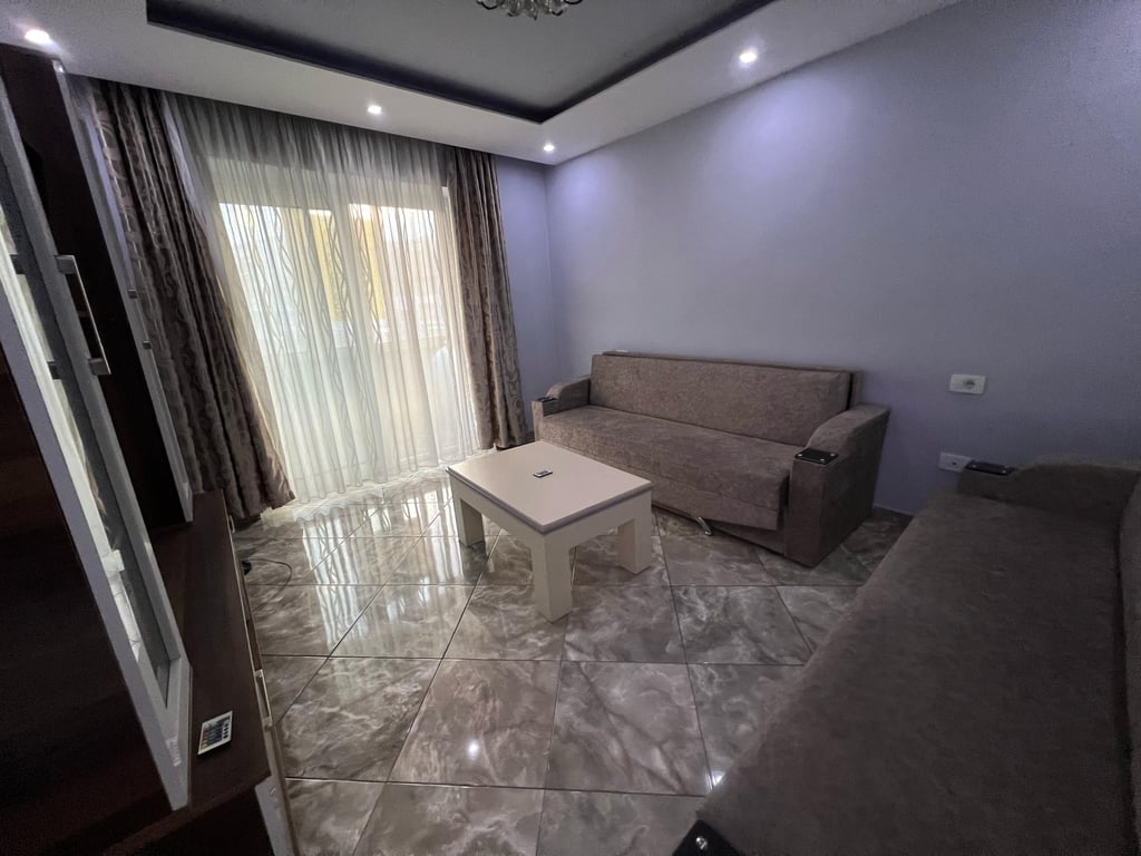 FOR SALE 1+1 APARTMENT UNITED SCHOOL