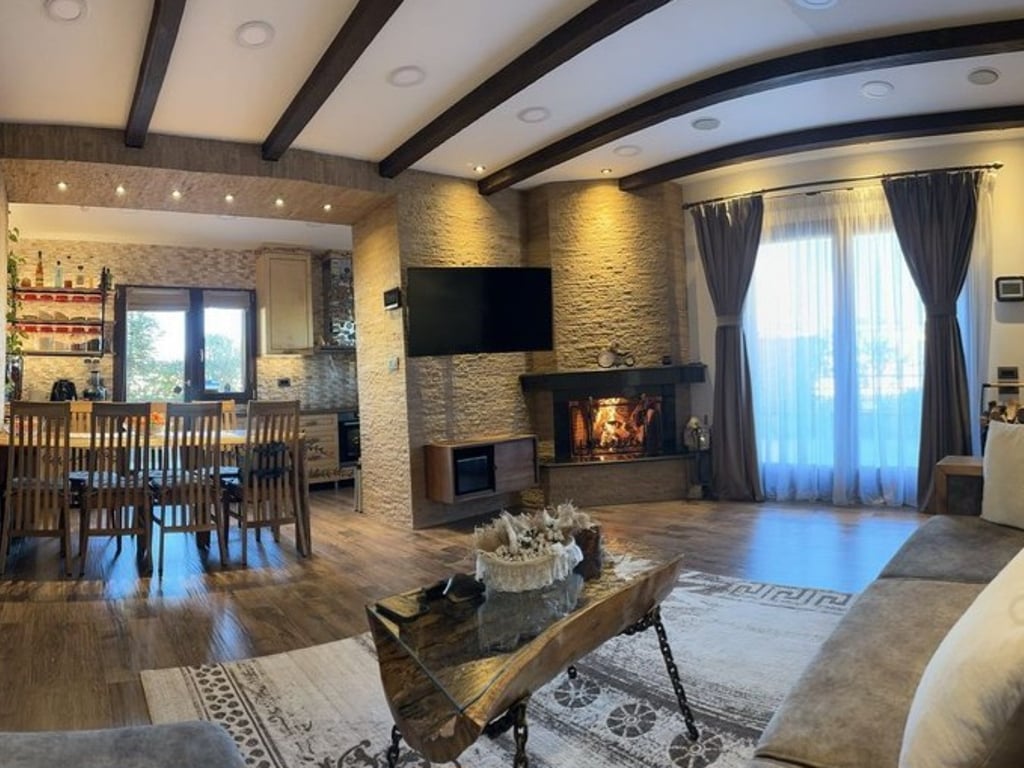 ✨ PENTHOUSE NË SHITJE / QIRA – ZONA YZBERISH-ASTIR