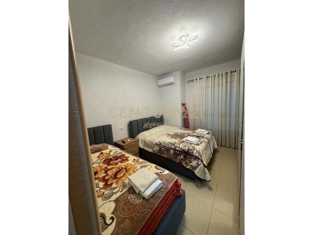 Shitet apartament 1+1 Shkembi i Kavajes 85,000 €
