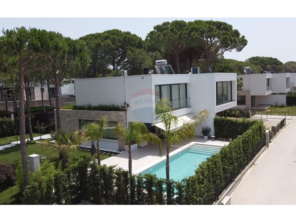 Villa for sale 4+1, San Pietro/Melia Resort