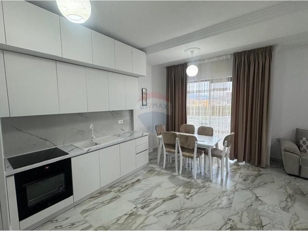 *2+1 apartment with parking for rent - Former Aviation Field*