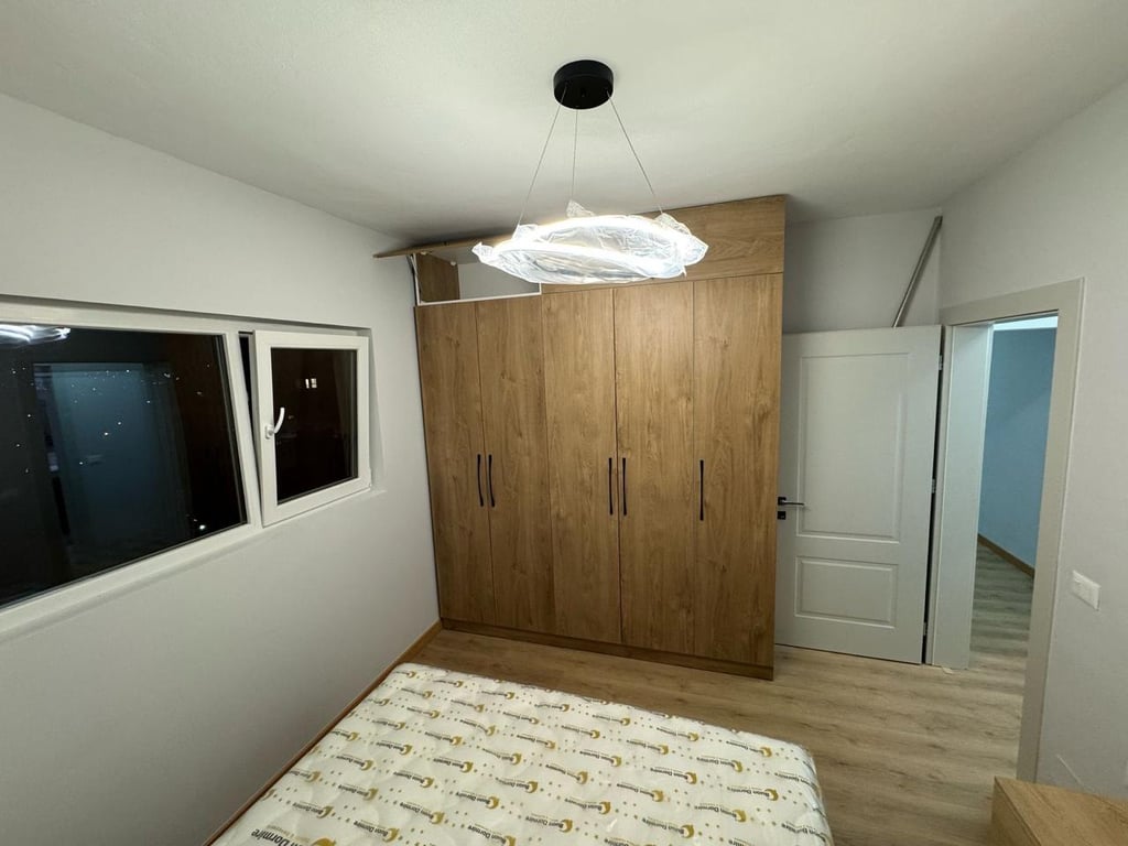 APARTAMENT ME QERA 1+1