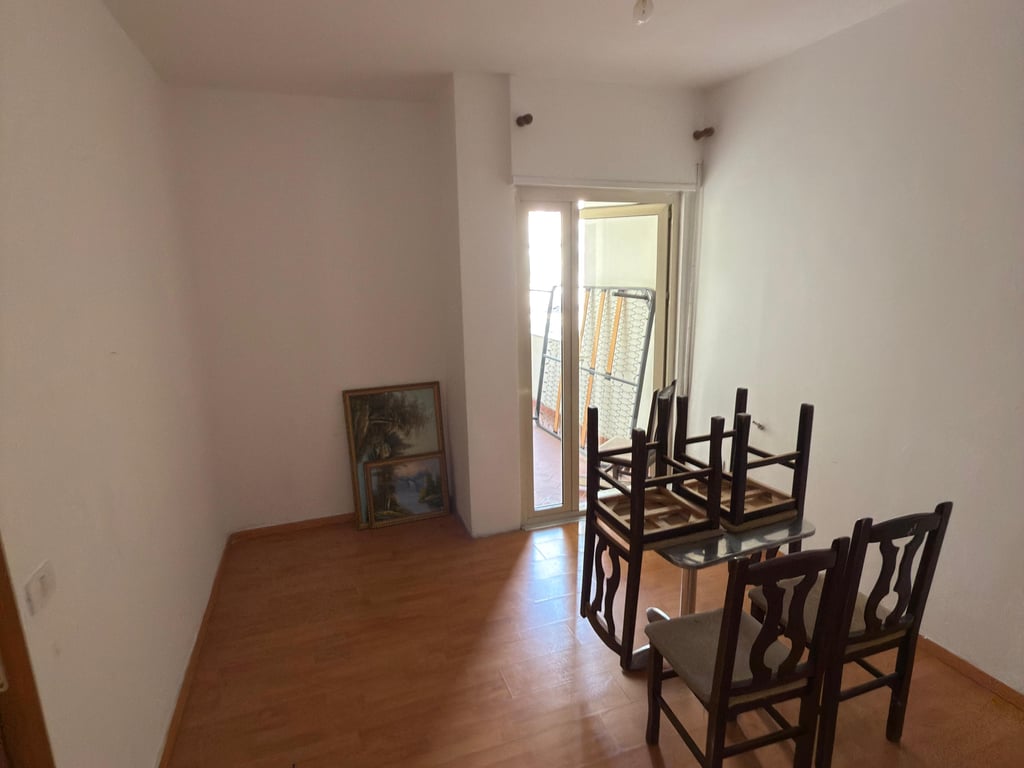 Affittasi appartamento 2+1+2 presso Kristal Centre, Comune di Parigi 📍