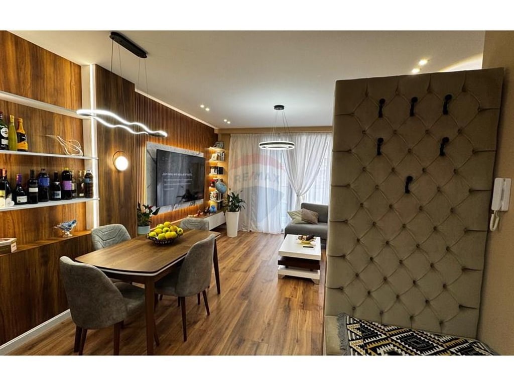 2+1 apartment for rent at Fusha Aviacionit!