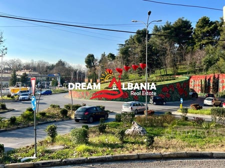 Vendesi terreno nella zona di Sauk.