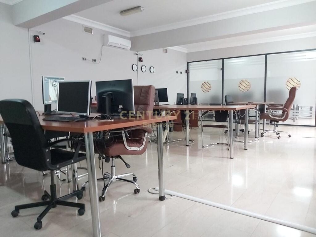 Commercial Space for Rent in the Center of Tirana