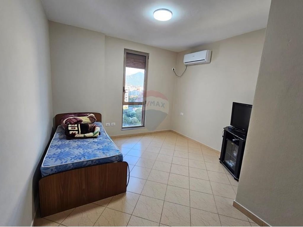 Apartament 1+1 në shitje Yzberisht