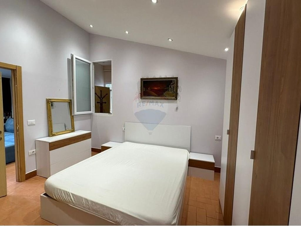 Jepet me qira apartament 2+1 ne Myslym Shyr